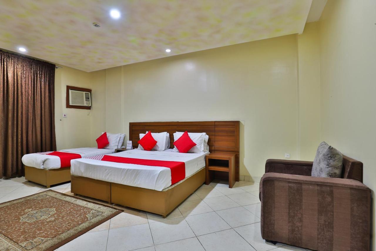 Oyo 396 Alam Al Sala Al Kobra Towers 3* Jeddah