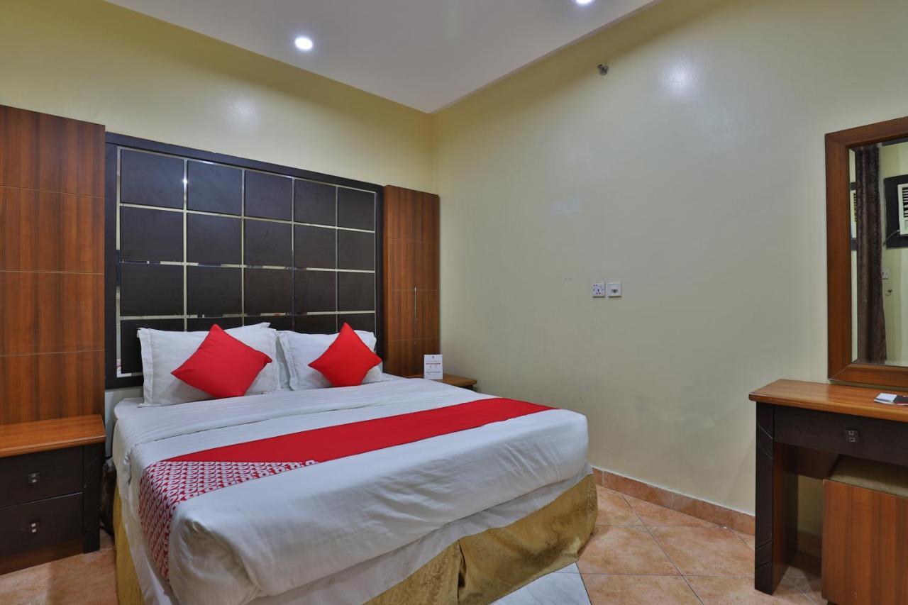 Oyo 396 Alam Al Sala Al Kobra Towers 3* Jeddah